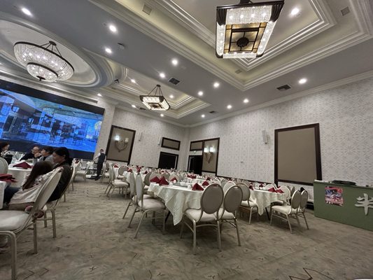 140 W Valley Blvd by null