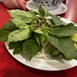 Pho Saigon Hanoi - Extras