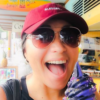 Makani's Magic Pineapple Shack - Juice Bars & Smoothies Near Me - Hilo, Hawaii