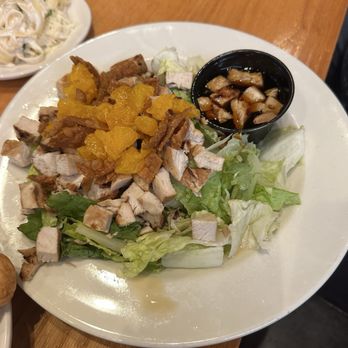 The Boundary House Restaurant - Asian salad - American Near Me - Calabash, North Carolina The Boundary House Restaurant - Asian salad - American Near Me - Calabash, North Carolina