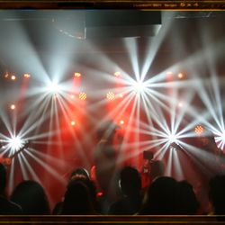 Le Bus Palladium - Une de mes photos lors d'un concert hommage à Motorhead, une soirée mémorable !!