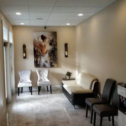 J Sterling's Wellness Spa - Lake Mary - Reception area