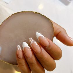 Nails Pros