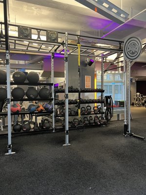 Crunch Fitness - 38th Street by null