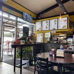 Pho 1 Express & Sandwiches - Inside