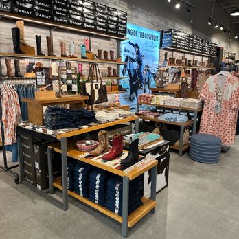 Ariat - Shoe Stores Near Me - Gretna, Nebraska Ariat - Shoe Stores Near Me - Gretna, Nebraska
