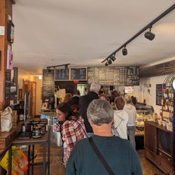 Colossi's - The inside