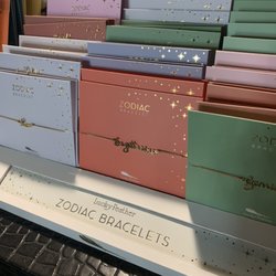 On A Whim - Great accessories and jewelry