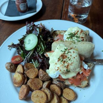 Social Corner - Eggs Benedict - Smoked Salmon ($24) - Pizza Near Me - Vancouver, British Columbia Social Corner - Eggs Benedict - Smoked Salmon ($24) - Pizza Near Me - Vancouver, British Columbia