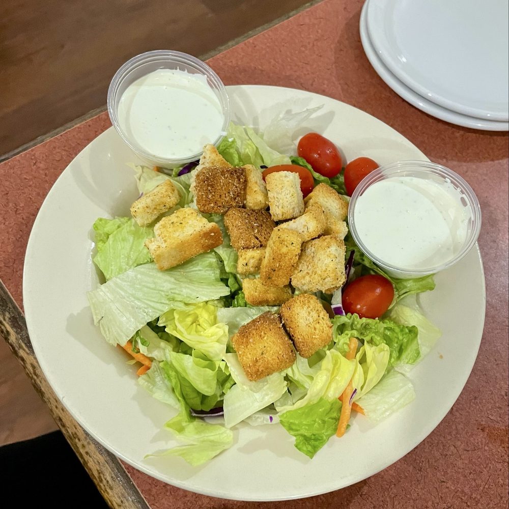 Jim Shaw's Restaurant - Side Salad was Fresh and had lots of Croutons - Seafood Near Me - Macon, Georgia Jim Shaw's Restaurant - Side Salad was Fresh and had lots of Croutons - Seafood Near Me - Macon, Georgia