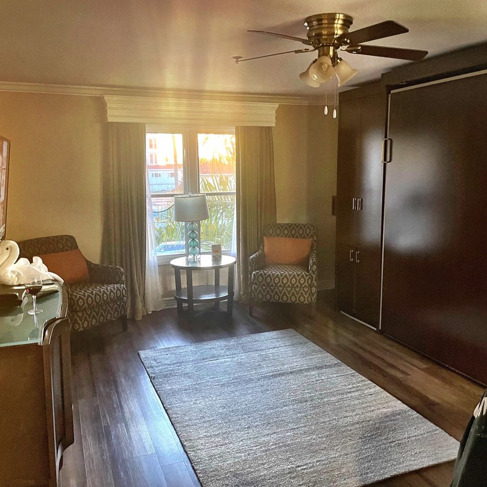 Coronado Beach Resort - Our studio room with Murphy bed (#201), ok. - Hotels Near Me - Coronado, California Coronado Beach Resort - Our studio room with Murphy bed (#201), ok. - Hotels Near Me - Coronado, California