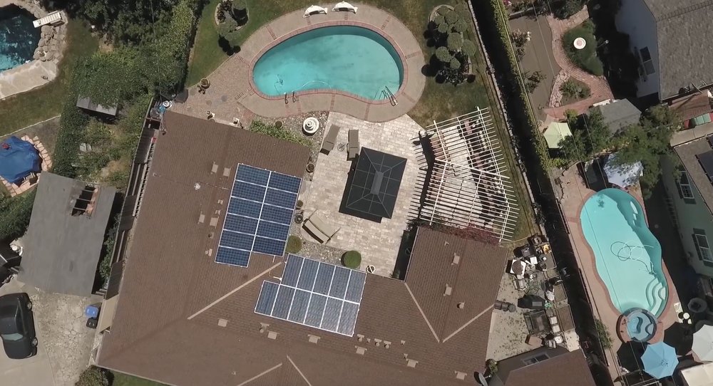Slide of Green Leaf Solar & Electric