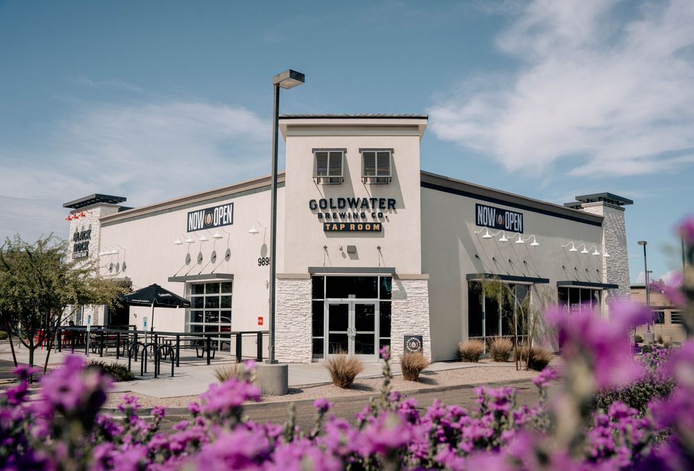 Goldwater Crossings Logo