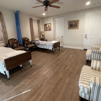 DLC Elderly - Do you love roommates?  We have optional shared bedrooms available now!  Book your appointment today! - Assisted Living Facilities Near Me