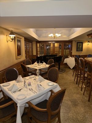 Arturo's Restaurant by null