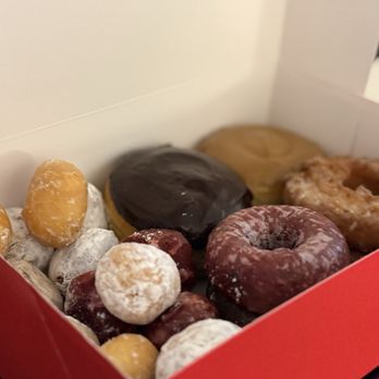 The Hollywood Donut Factory - Donuts Near Me - Miami, Florida