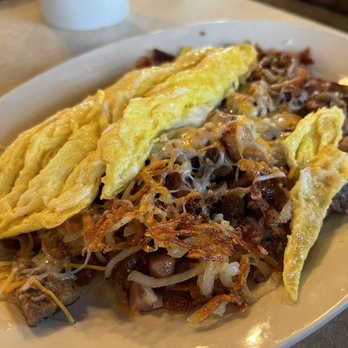 Magnolia Cafe - Cowboy Skillet. - Cafes Near Me - Durant, Oklahoma