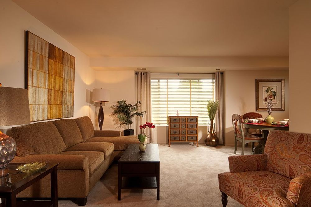 HARTLAND VILLAGE APARTMENTS Updated September 2024 1103 Country