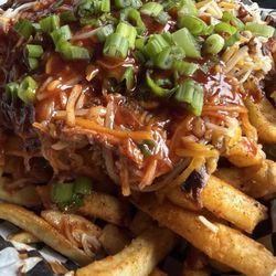 Slow Smoked BBQ - Pulled pork fries