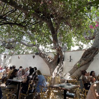 Bacari W 3rd - Outdoor seating - Breakfast & Brunch Near Me - Los Angeles, California Bacari W 3rd - Outdoor seating - Breakfast & Brunch Near Me - Los Angeles, California