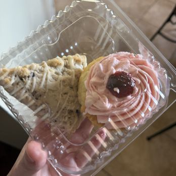 Bake It Up Bakery & Cafe - Blueberry scone and strawberry shortcake cupcake - Bakeries Near Me - Castro Valley, California