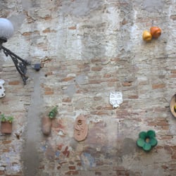Mirta Morigi Ceramica Contemporanea - Decorated wall.