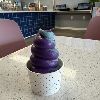 Softspot - Kids size Ube/Blue Monster swirl in a cup - Desserts Near Me - Chantilly, Virginia