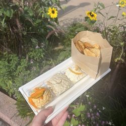 Yacht Grub - Trio of dips (no caviar)