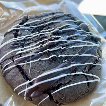 Broken Coffee - Fort Apache - Cookies and cream - Coffee & Tea Near Me - Las Vegas, Nevada