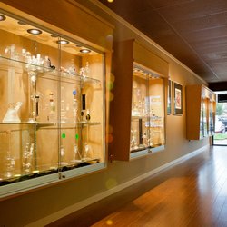 Fumare Smoke Shop & Fine Cigars - Wide selection of water pipes