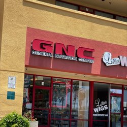 GNC - Storefront