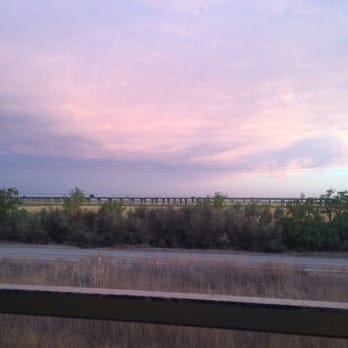 River Fox Train - Davis Causeway - Tours Near Me - West Sacramento, California