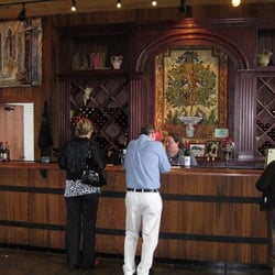Morgan Hill Cellars - Morgan Hill Cellars tasting room