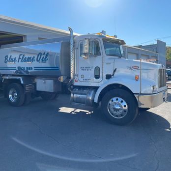 Blue Flame Oil - Oil Delivery Truck - Heating & Air Conditioning/HVAC Near Me - New Haven, Connecticut Blue Flame Oil - Oil Delivery Truck - Heating & Air Conditioning/HVAC Near Me - New Haven, Connecticut