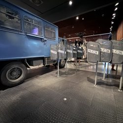 Europejskie Centrum Solidarności - Military vehicle