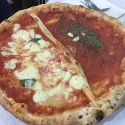 Pizzeria Bella Napoli - Mista: Margherita e marinara