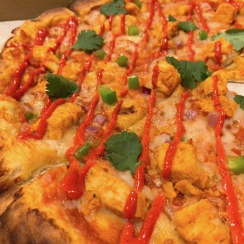 786 Degrees - Close up of the Bombay Tikka Masala - Pizza Near Me - Los Angeles, California