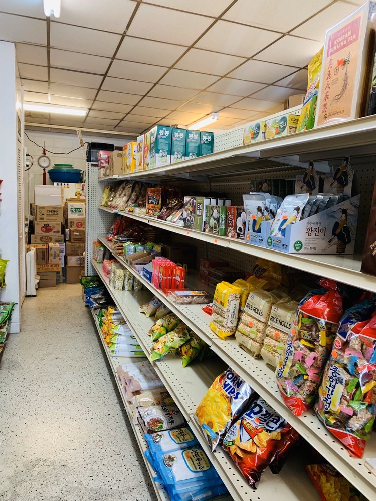 ASIA MARKET Updated March 2024 12 Photos & 12 Reviews 117 E