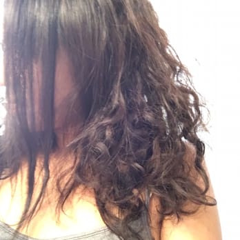 Fuga Salon & Spa - My hair before. - Hair Salons Near Me - Chicago, Illinois Fuga Salon & Spa - My hair before. - Hair Salons Near Me - Chicago, Illinois