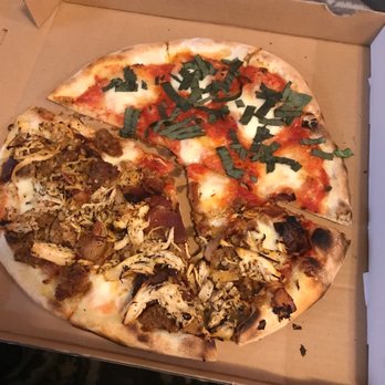 Blewett Brewing - Half margarita, half chicken/bacon/sausage - Breweries Near Me - Leavenworth, Washington