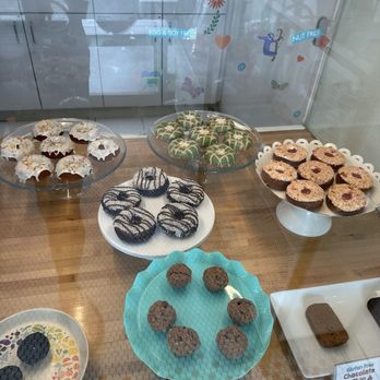 Awesome Bites Co - Selection of their Wednesday donuts. - Ice Cream & Frozen Yogurt Near Me - Houston, Texas Awesome Bites Co - Selection of their Wednesday donuts. - Ice Cream & Frozen Yogurt Near Me - Houston, Texas