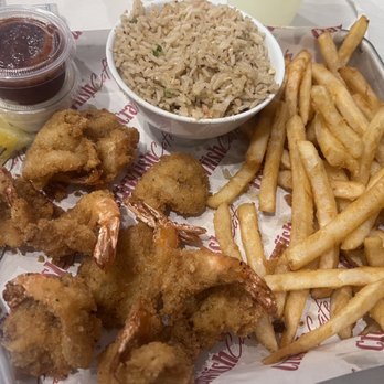 Crawfish Cafe - Cajun/Creole Near Me - Shenandoah, Texas