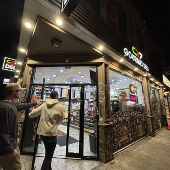 CR7 Gourmet Deli - Delis Near Me - New York, New York CR7 Gourmet Deli - Delis Near Me - New York, New York