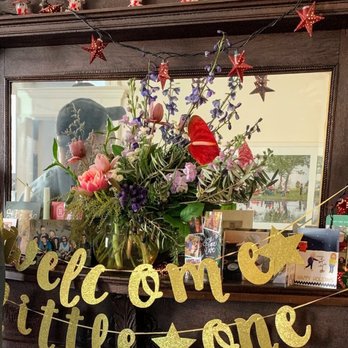 Brooklyn Blooms - Zoom baby shower arrangement January 2021 - Florists Near Me - Brooklyn, New York
