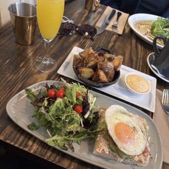 Medina Cafe - Breakfast & Brunch Near Me - Vancouver, British Columbia