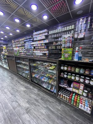 elfbar nachfüll pod läuft aus Sunrise Convenience & Exotic + Smoke Shop, 19 W Sunrise Hwy, Freeport, NY  11520, US