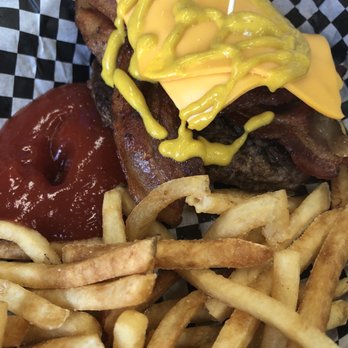 Devils Tower KOA - Campstool bacon cheeseburger - Campgrounds Near Me - Devils Tower, Wyoming