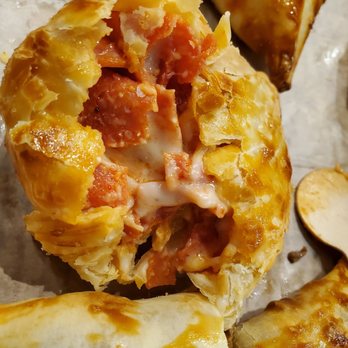 Del Campo Empanadas - Pizza Empanadas - Argentine Near Me - Fort Worth, Texas