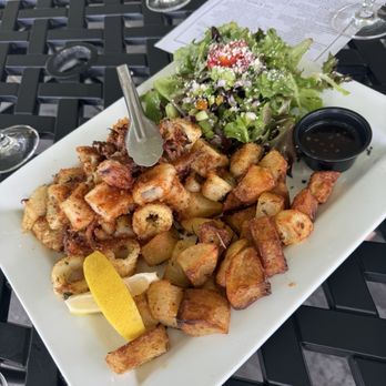 Del Vino Vineyards - Calamari - Wine Tasting Room Near Me - Northport, New York Del Vino Vineyards - Calamari - Wine Tasting Room Near Me - Northport, New York