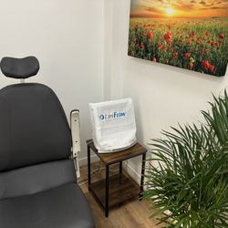 Urban Optics Optometric Center - We treat dry, itchy, stinging, bringing, and watery eyes with Lipiflow, Intense Pulse Light, and Low Level Light Therapy!
